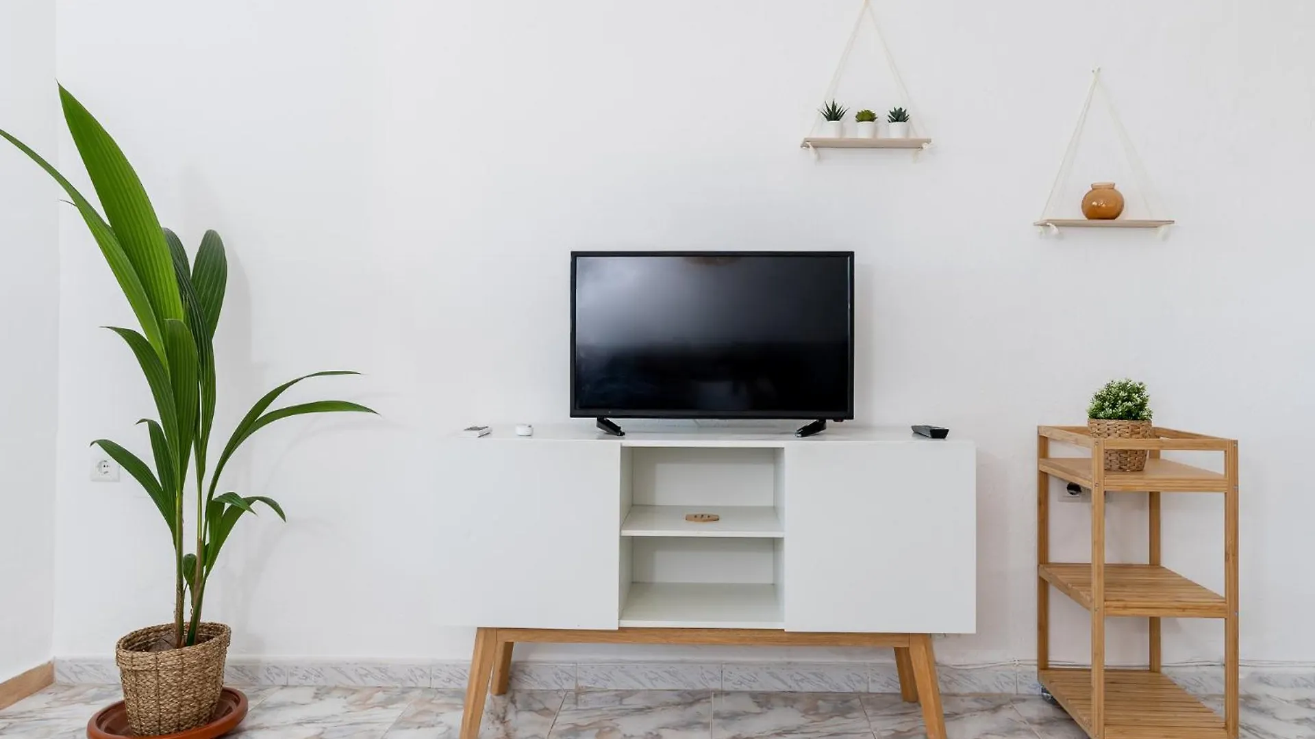 Blonzu Taiwan Apartment Torremolinos
