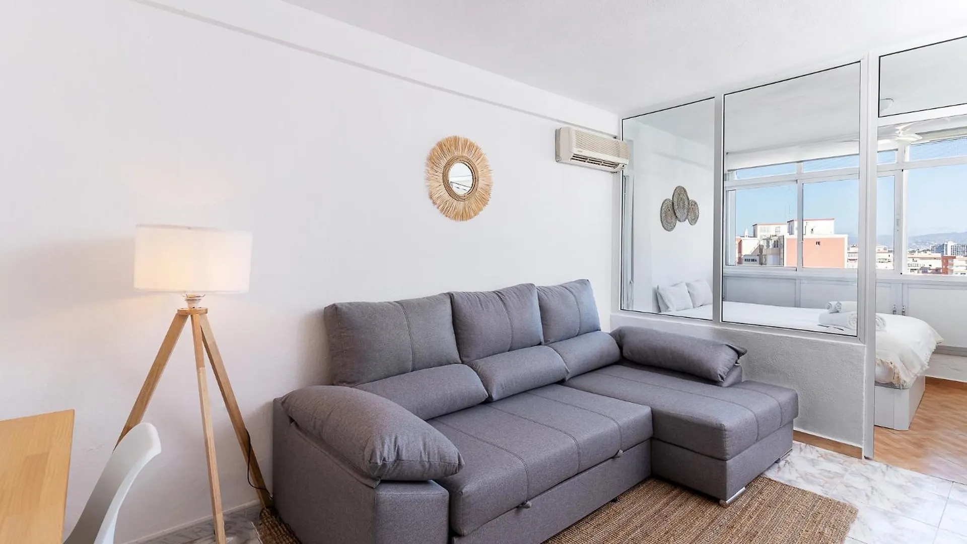 Blonzu Taiwan Apartamento Torremolinos Espanha
